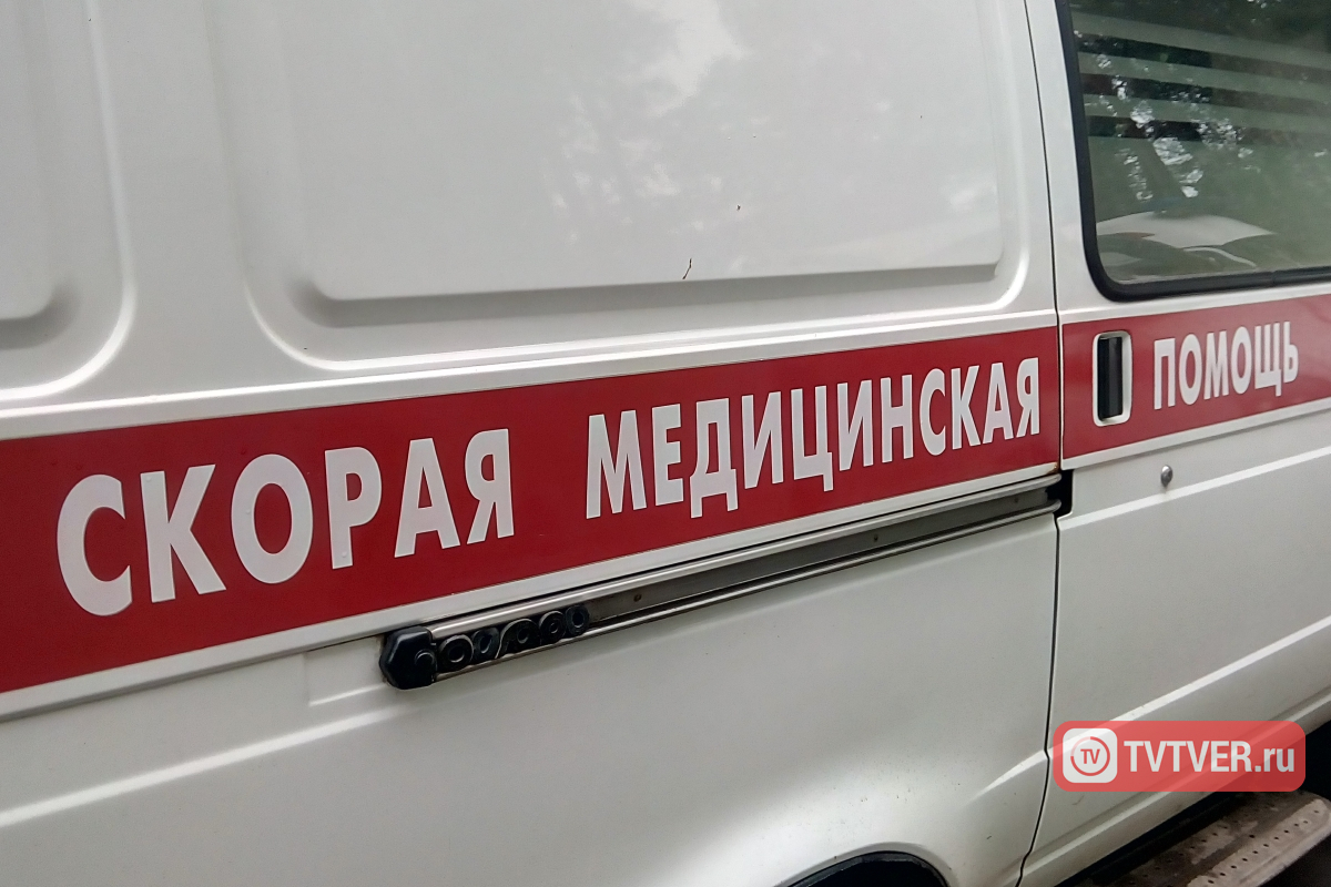 В Тверской области по вине женщины-водителя байкер получил страшные травмы