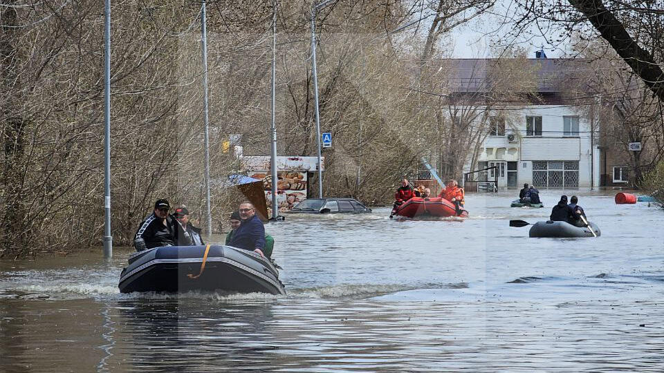 Более 1,2 тыс. пострадавших от паводка домов обследовано в Оренбуржье