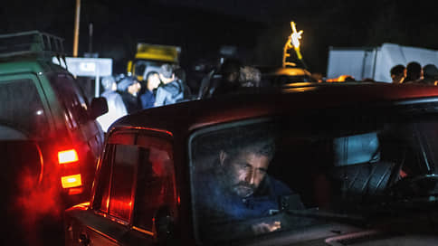 Протесты из-за делимитации границы в Армении // Фоторепортаж